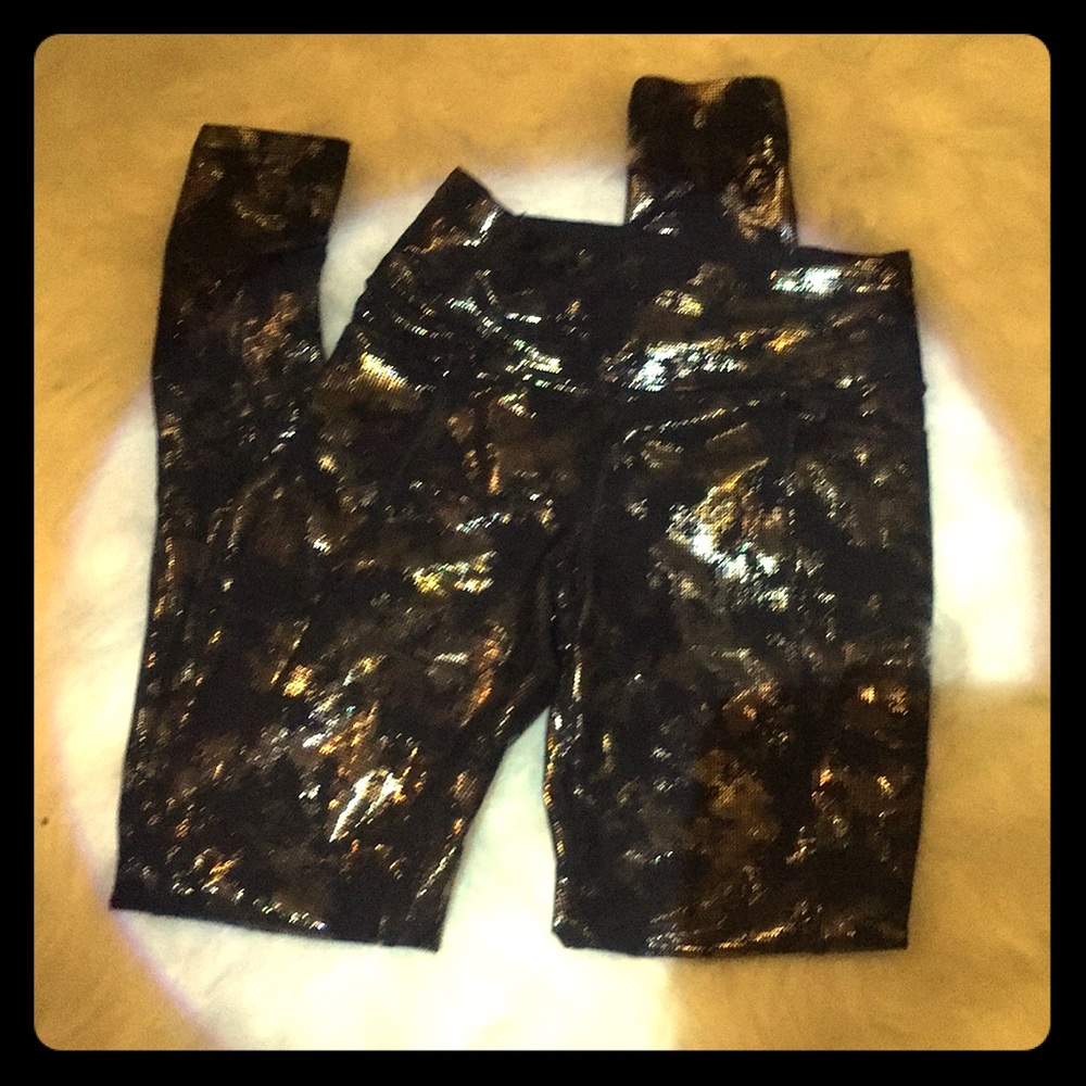 $100 VS Sport total knockout tights legging xs